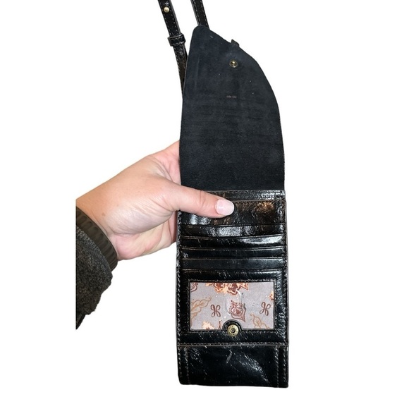 EUC - Hobo - Token Phone/Wallet Crossbody - black - Picture 6 of 7